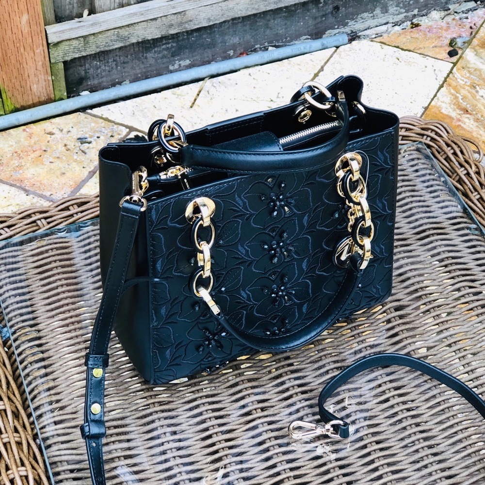 NWT Michael Kors embroidery Cynthia satchel purse - Picture 2 of 8